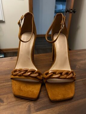 Chain-Detail Suede Ankle-Strap Block Heels in Cognac